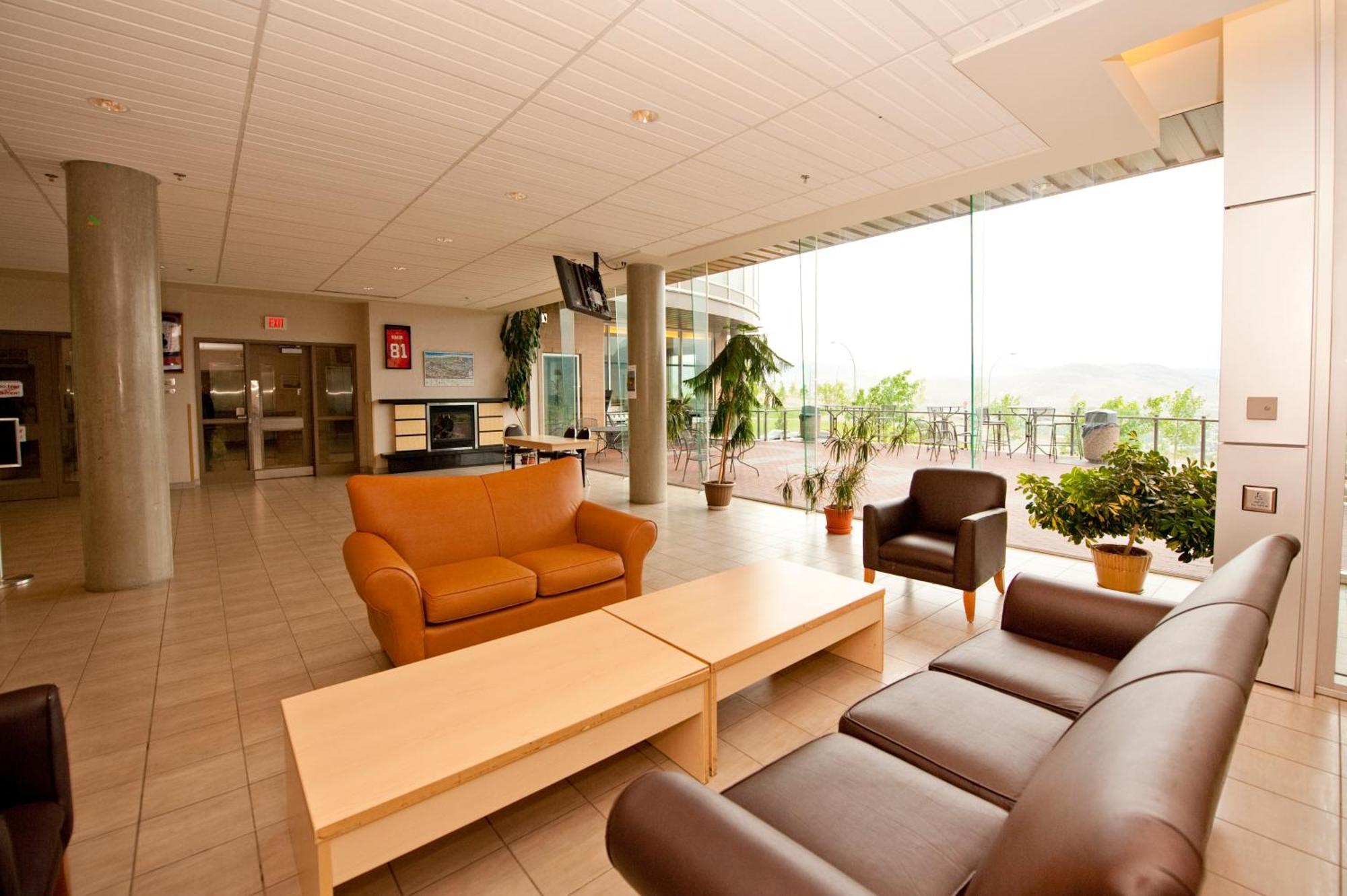 Residence & Conference Centre - Κάμλουπς Εξωτερικό φωτογραφία